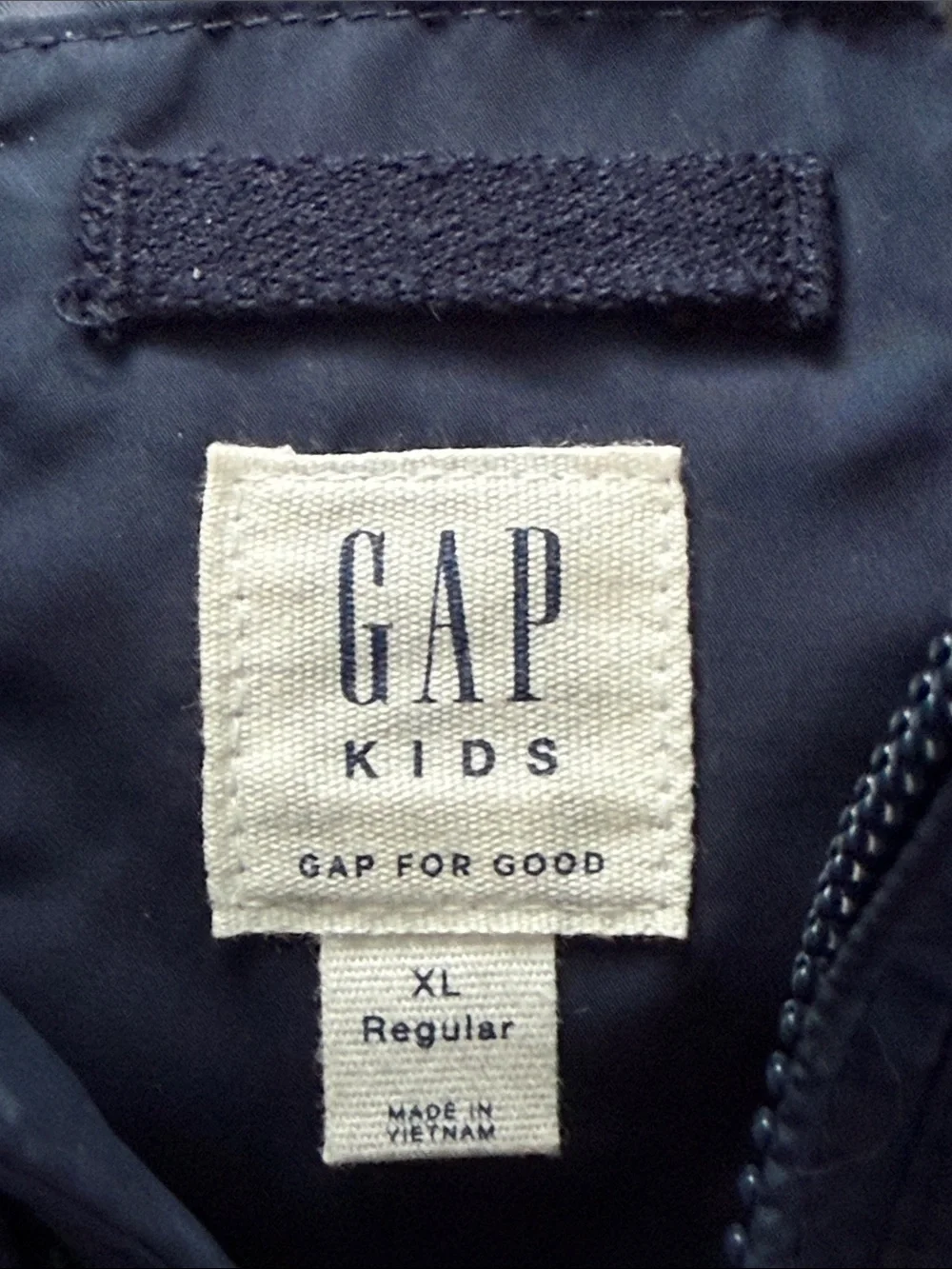 Gap Kids Navy Blue Puffy Vest - youth XL
